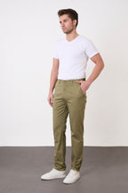Erkek Regular Fit Geniş Kesim Likralı Pamuklu Chino Kanvas Pantolon - Haki