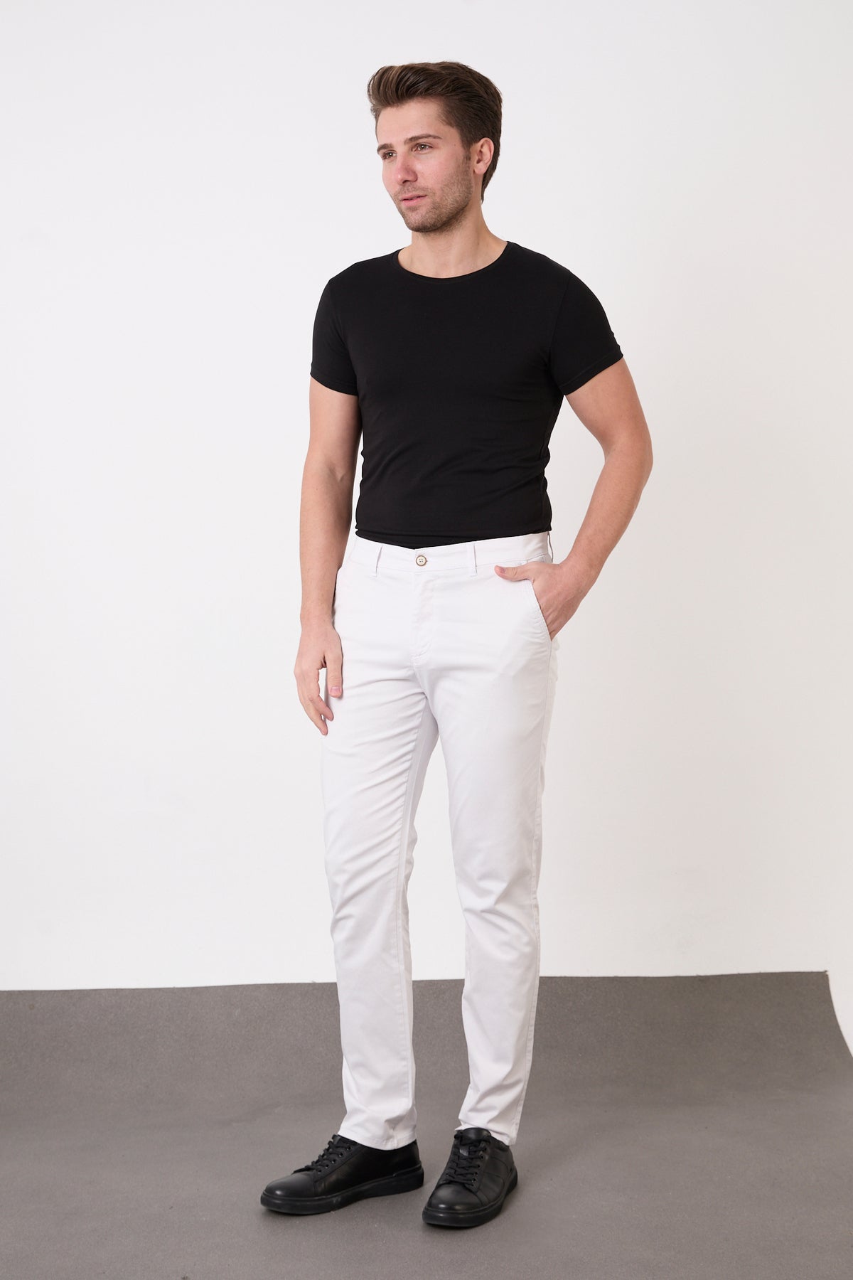 Erkek Regular Fit Geniş Kesim Likralı Pamuklu Chino Kanvas Pantolon - Taş