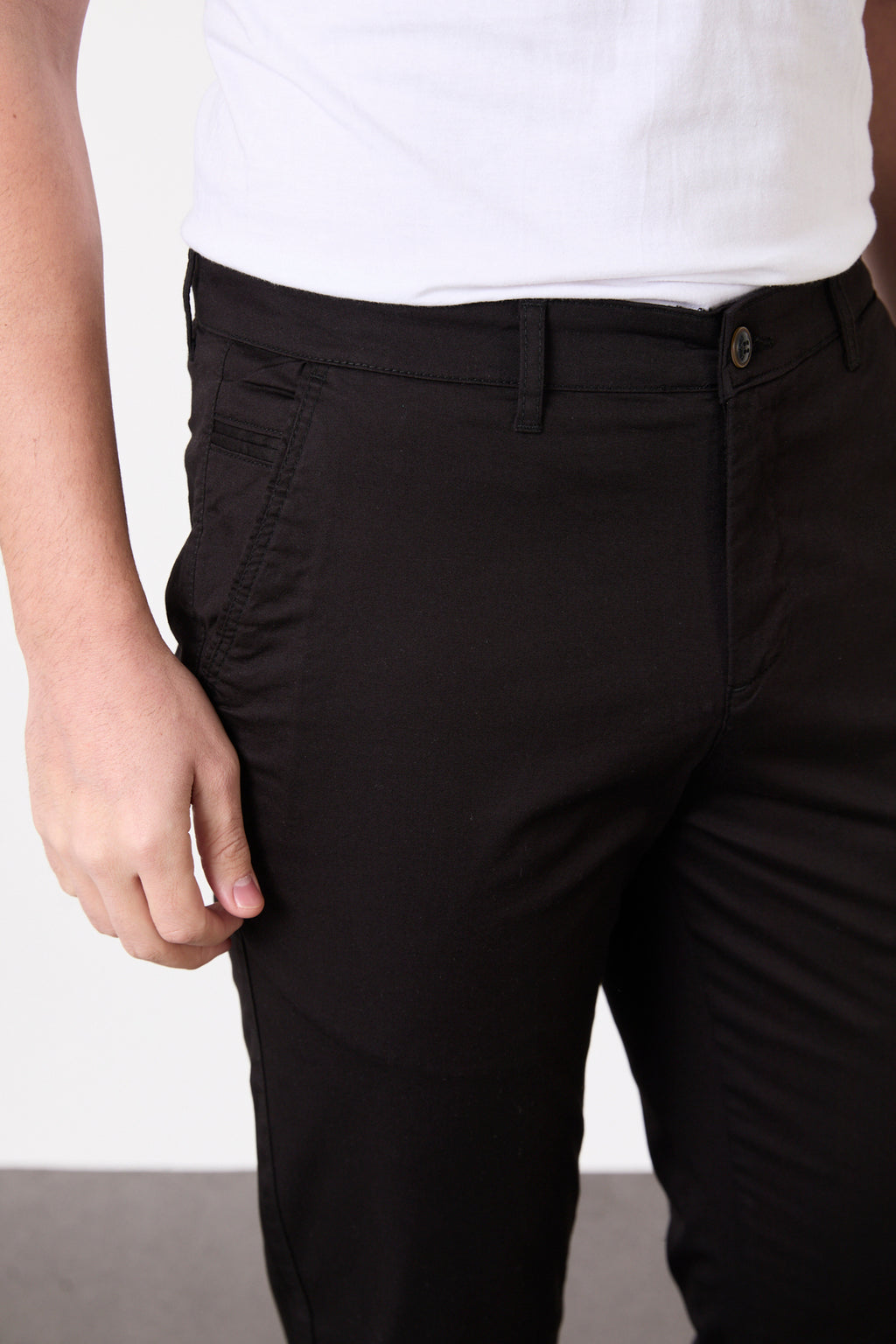 Erkek Regular Fit Geniş Kesim Likralı Pamuklu Chino Kanvas Pantolon - Siyah