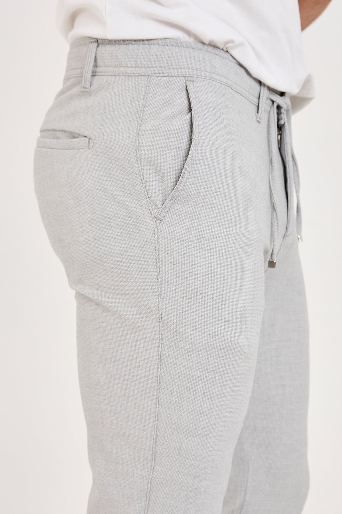Erkek Gofre Kumaş Likralı Jogger Slim Fit Pantolon - Açık Gri