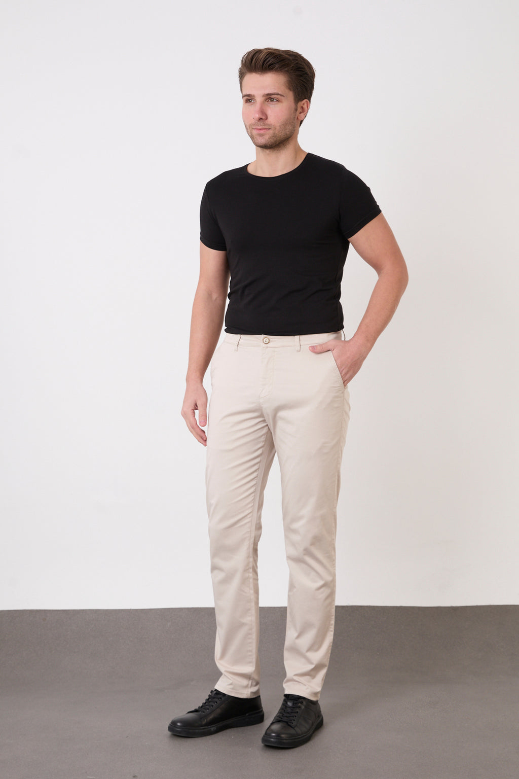 Erkek Regular Fit Geniş Kesim Likralı Pamuklu Chino Kanvas Pantolon - Bej