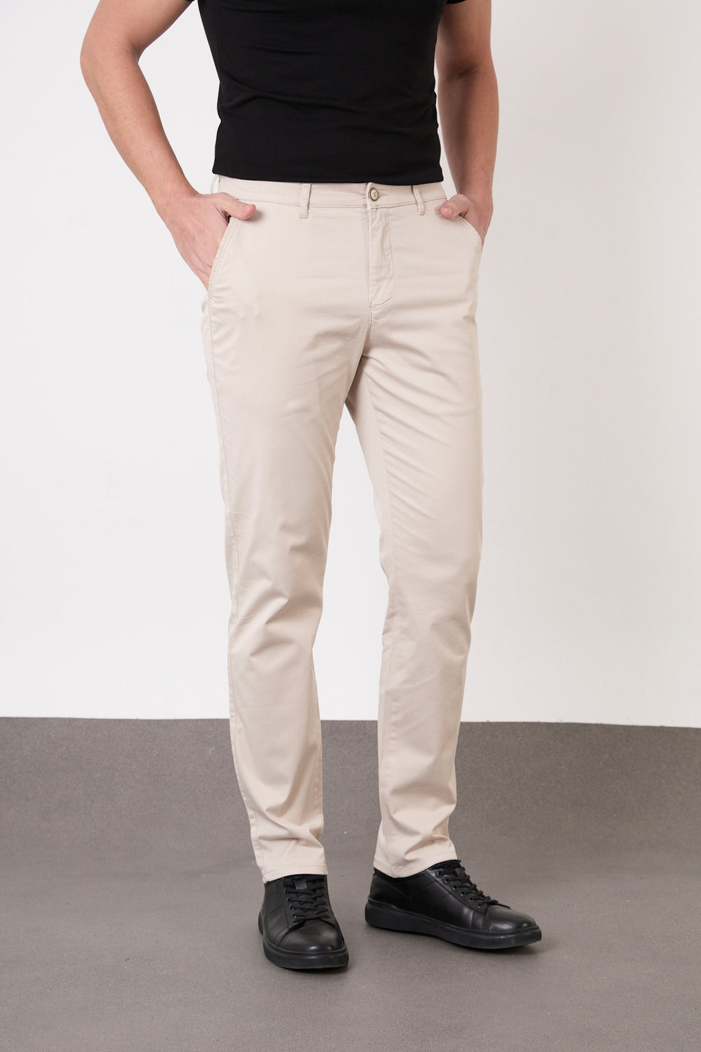 Erkek Regular Fit Geniş Kesim Likralı Pamuklu Chino Kanvas Pantolon - Bej